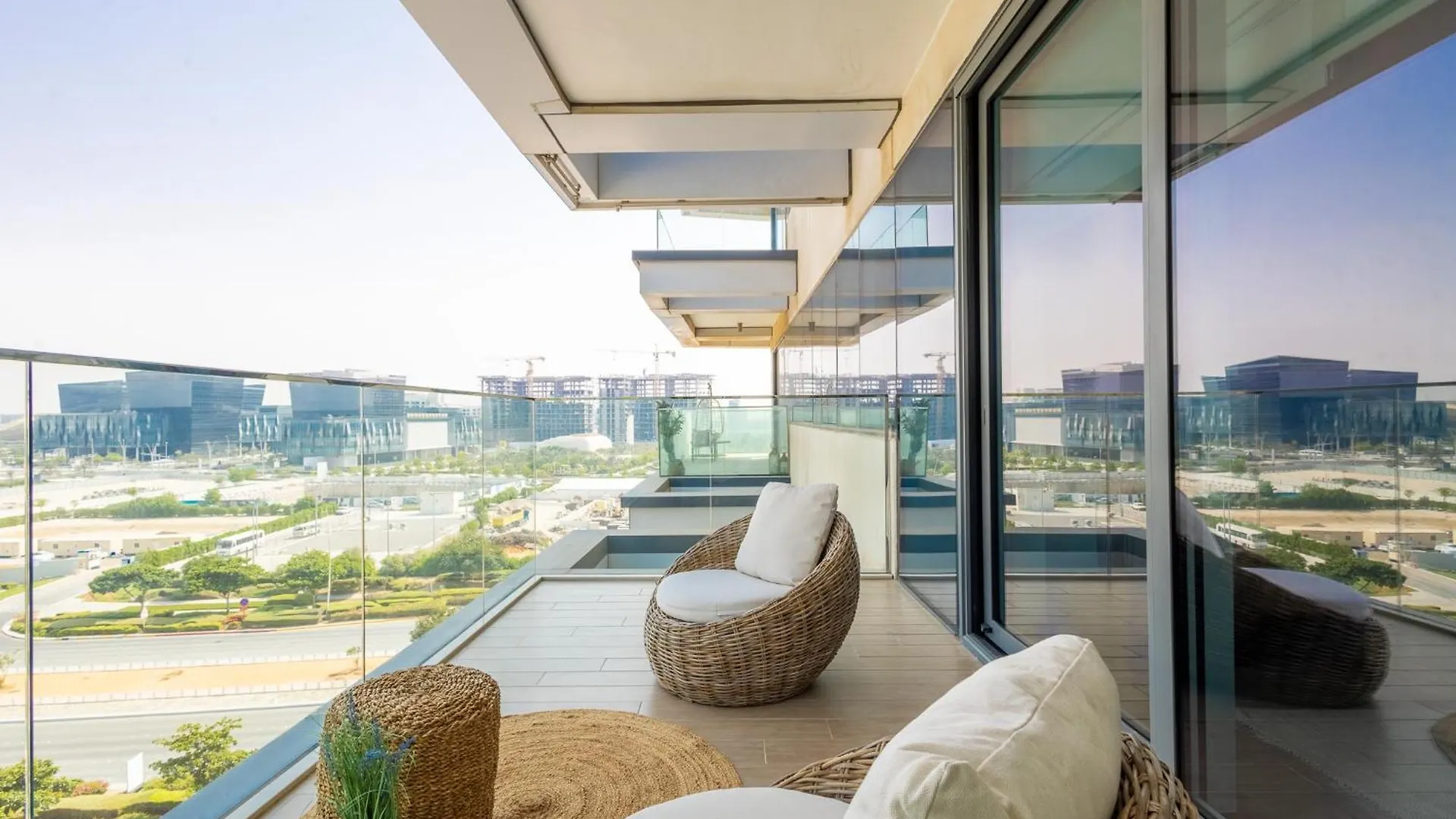 Voyage One Bedroom In Mayan 阿布扎比 公寓