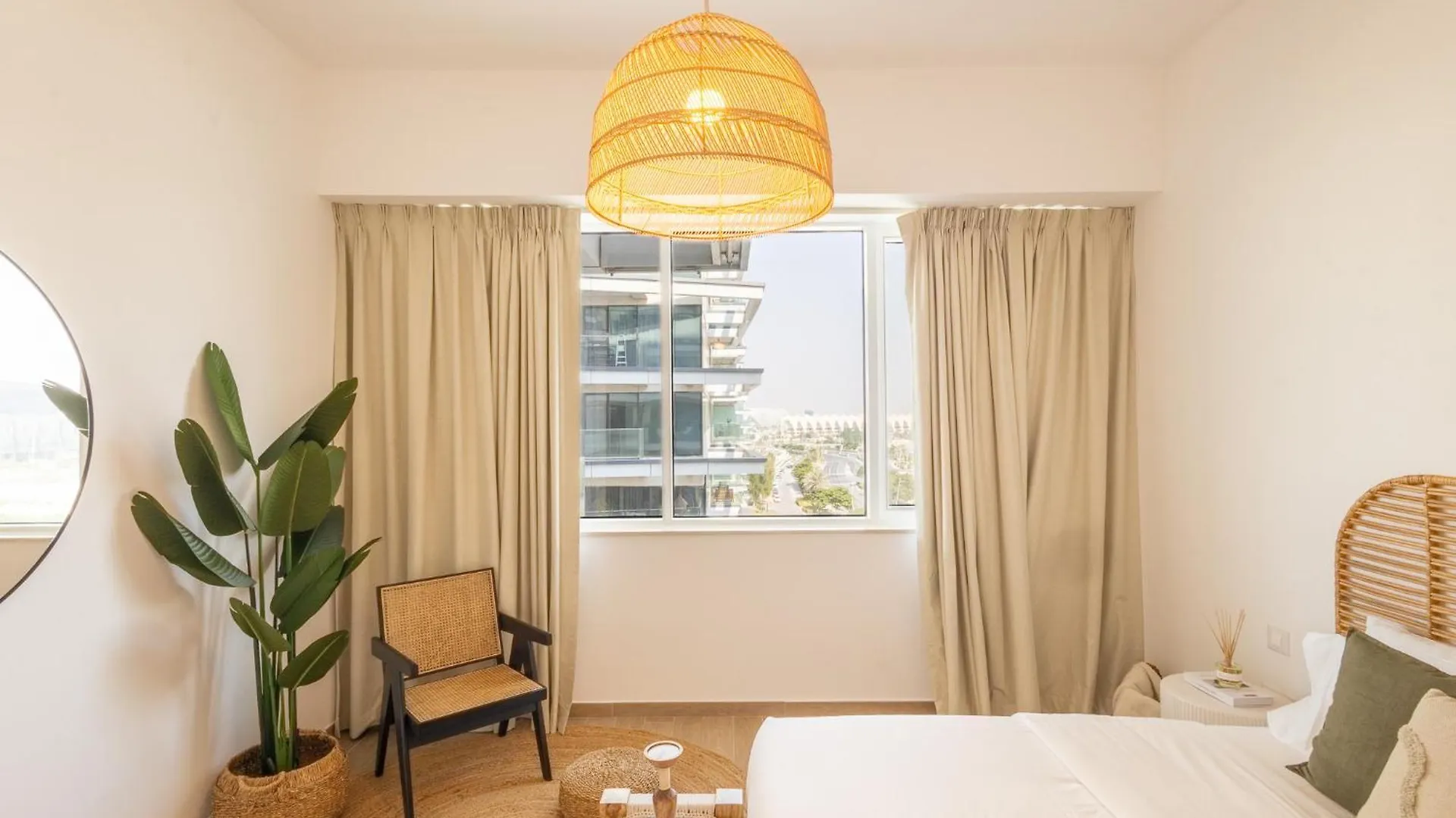 Voyage One Bedroom In Mayan Abu Dhabi